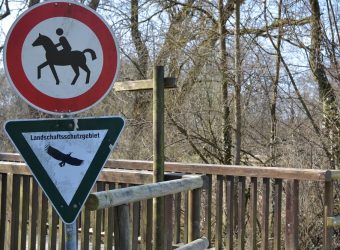 Schild Landschaftsschutzgebiet Arzenheimer