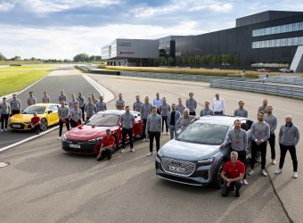 Ingolstadt’s ice hockey team tests top sport models from Audi