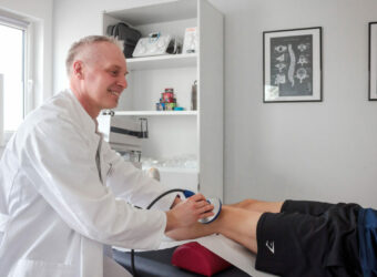 Stoßwellentherapie im Freiraum R•O•T Ingolstadt