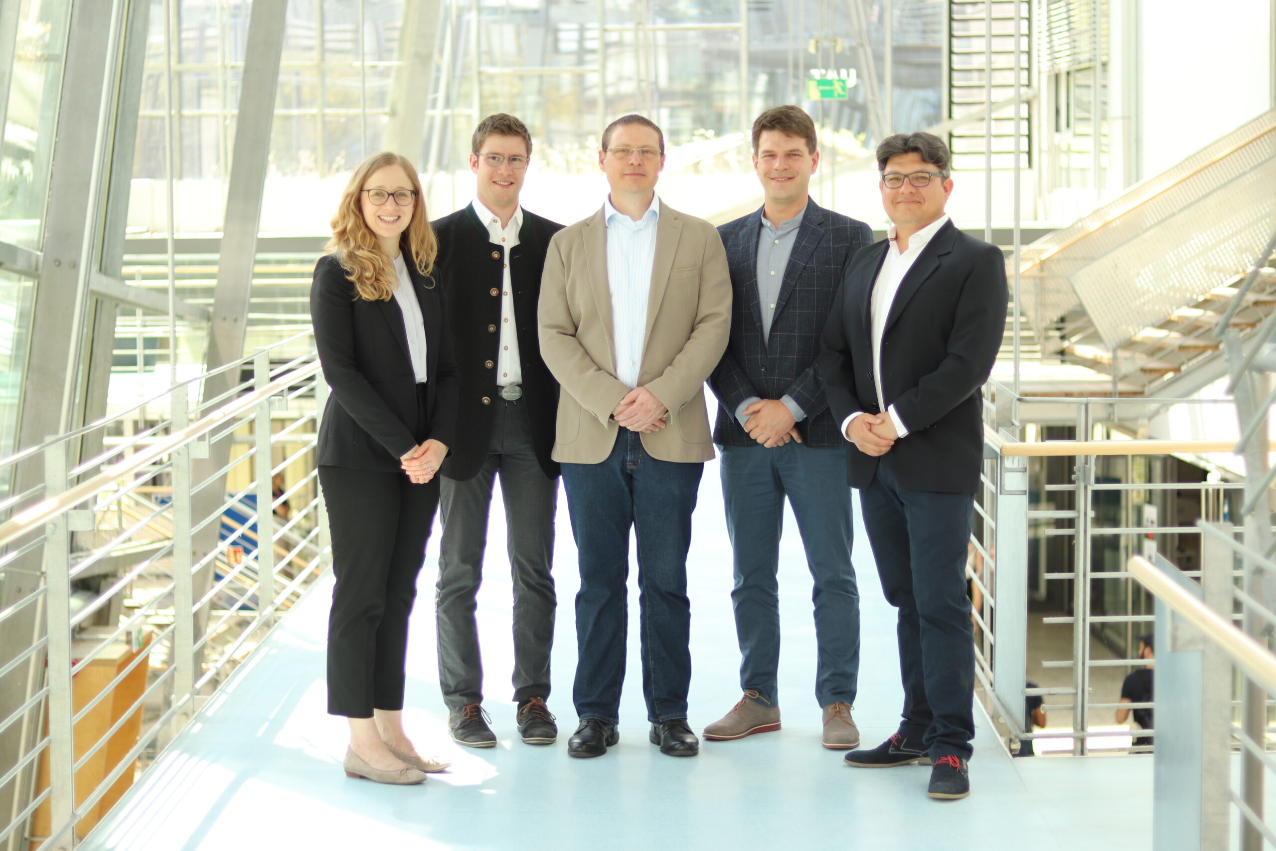 Prof. Dr. Christine Hennighausen, Prof. Dr. Alexander Gelner, Prof. Dr. Christian Sturm, Prof. Dr. Philipp Tröber und Prof. Dr. Cristian Loza