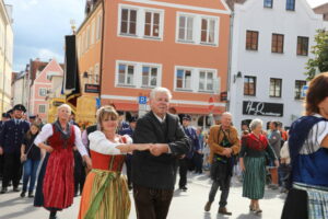 festumzug-herbstfest-2023_in-direkt_068