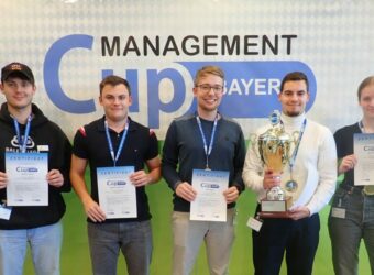 Management Cup